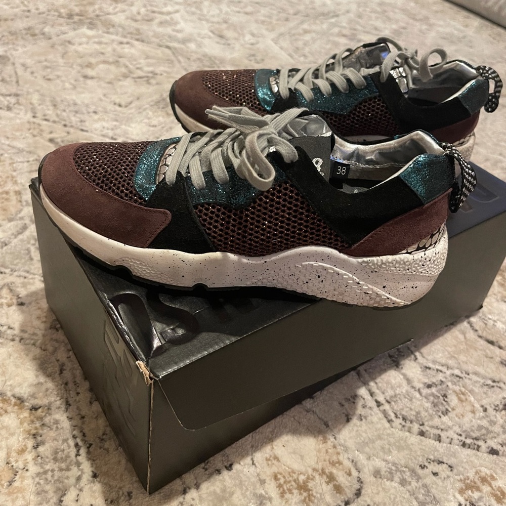 P448 Alex Sneaker 38